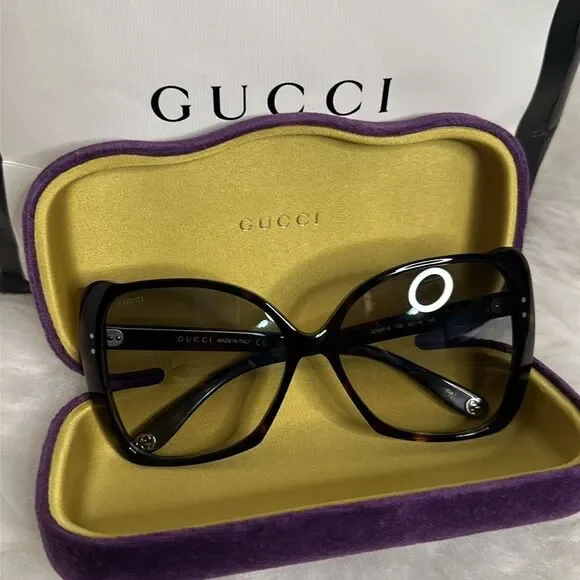 💯Authentic Gucci Sunglasses with Case🍀 - Picture 16 of 16